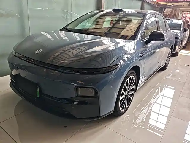 Leapmotor B01 2025 — купить из Китая под заказ