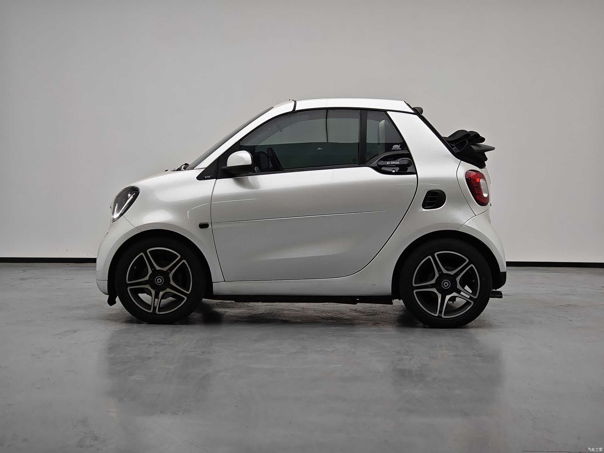 Smart Fortwo, 2017 19
