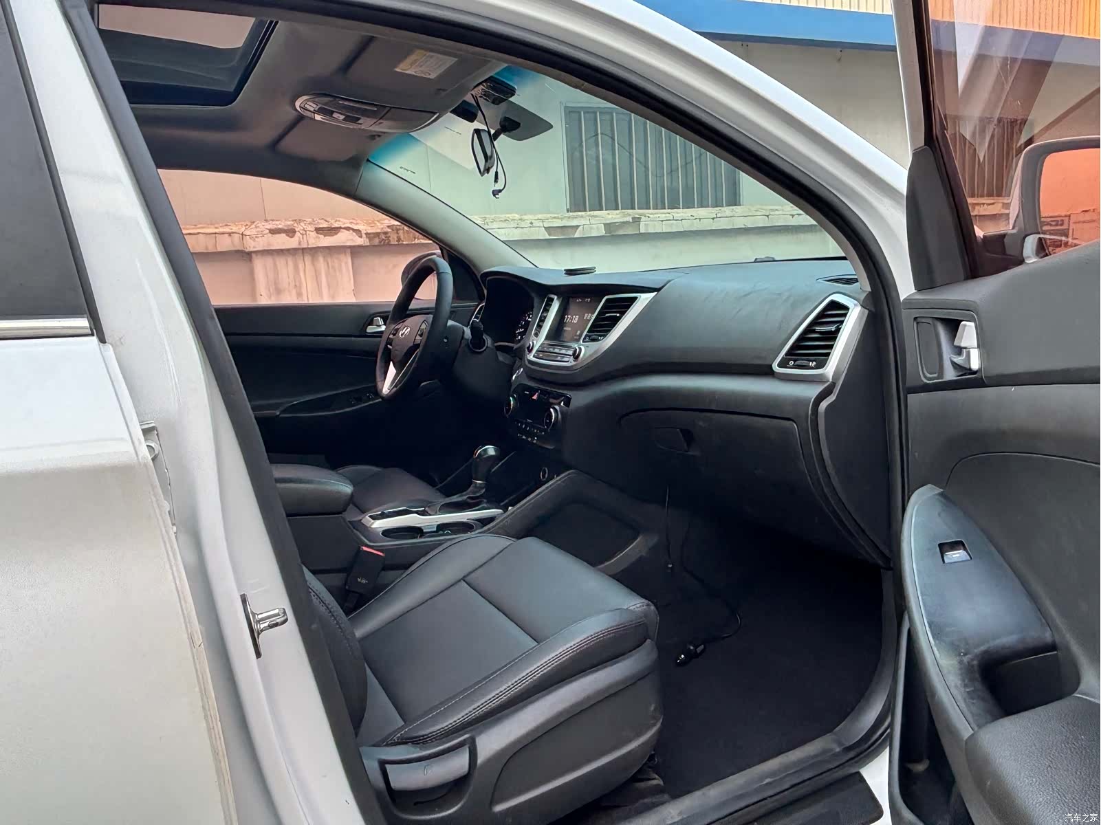Hyundai Tucson, 2016 12