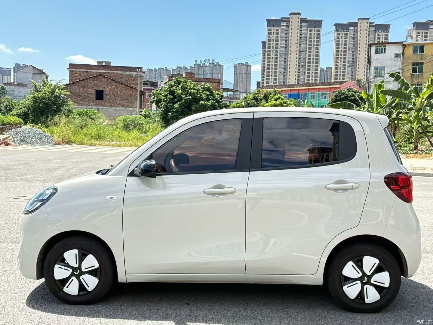 Wuling MINIEV, 2025 6