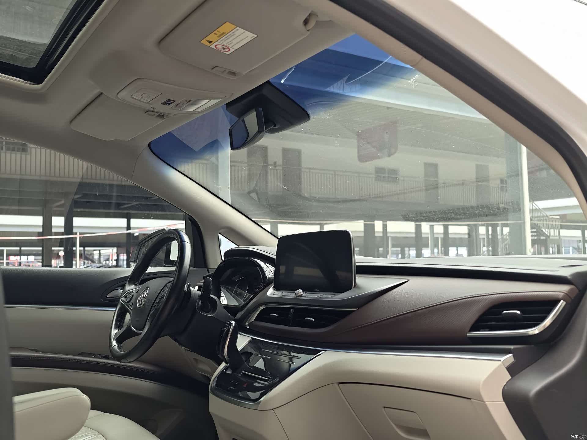 Buick GL8, 2021 13