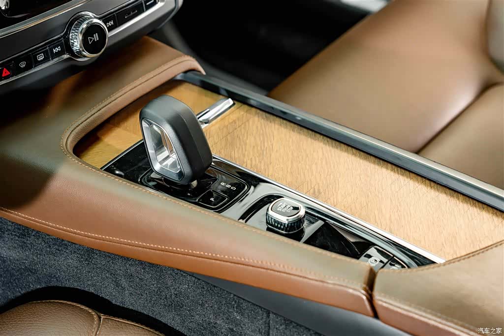 Volvo S90, 2022 11
