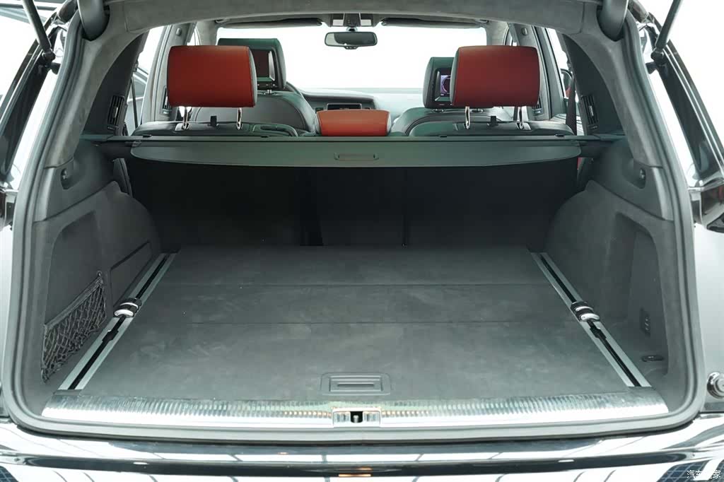 Audi Q7, 2011 21