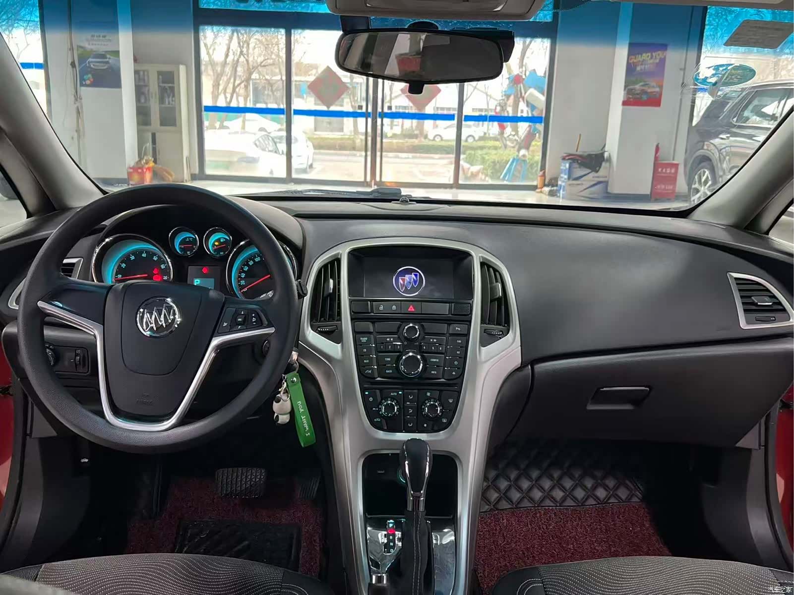 Buick XT, 2015 10