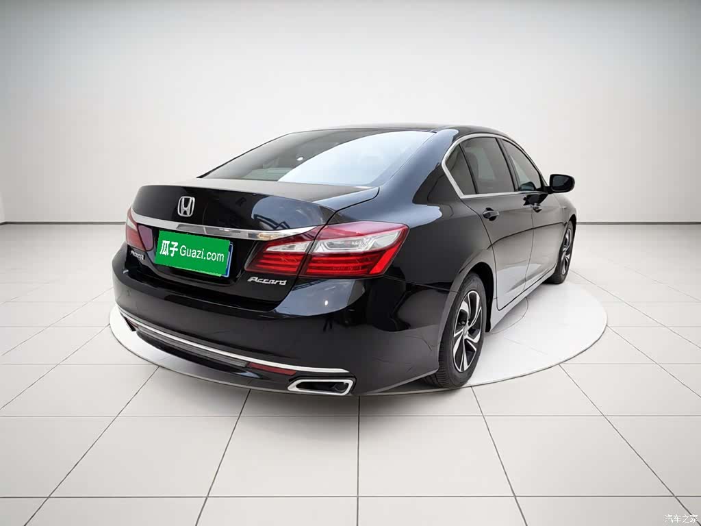Honda Accord, 2017 6