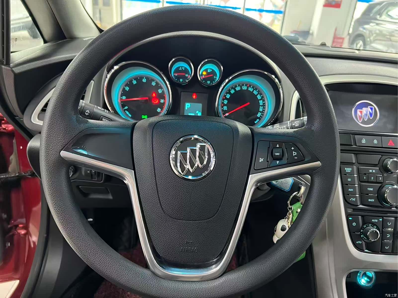 Buick XT, 2015 12