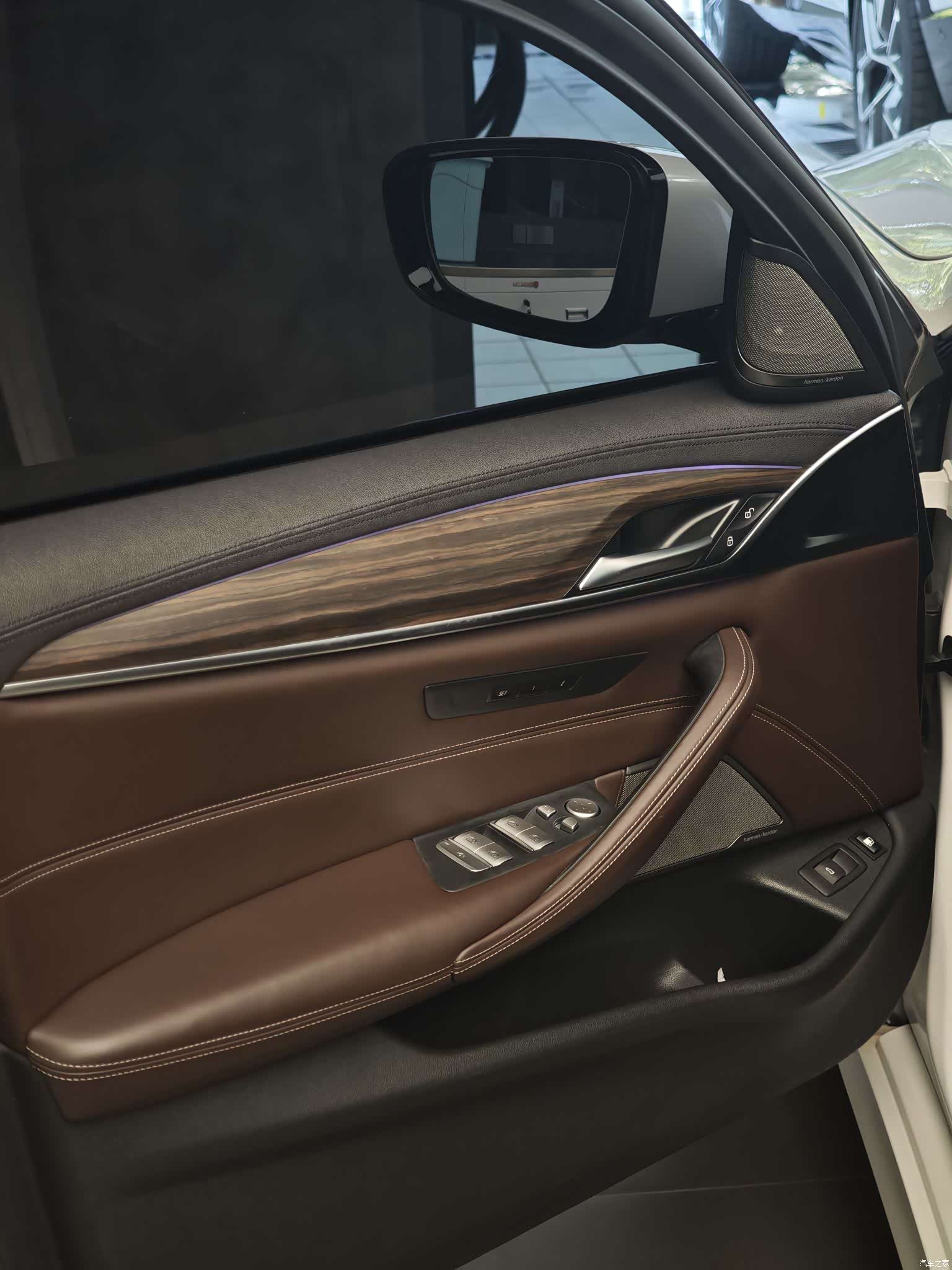 BMW 5 Series, 2018 6