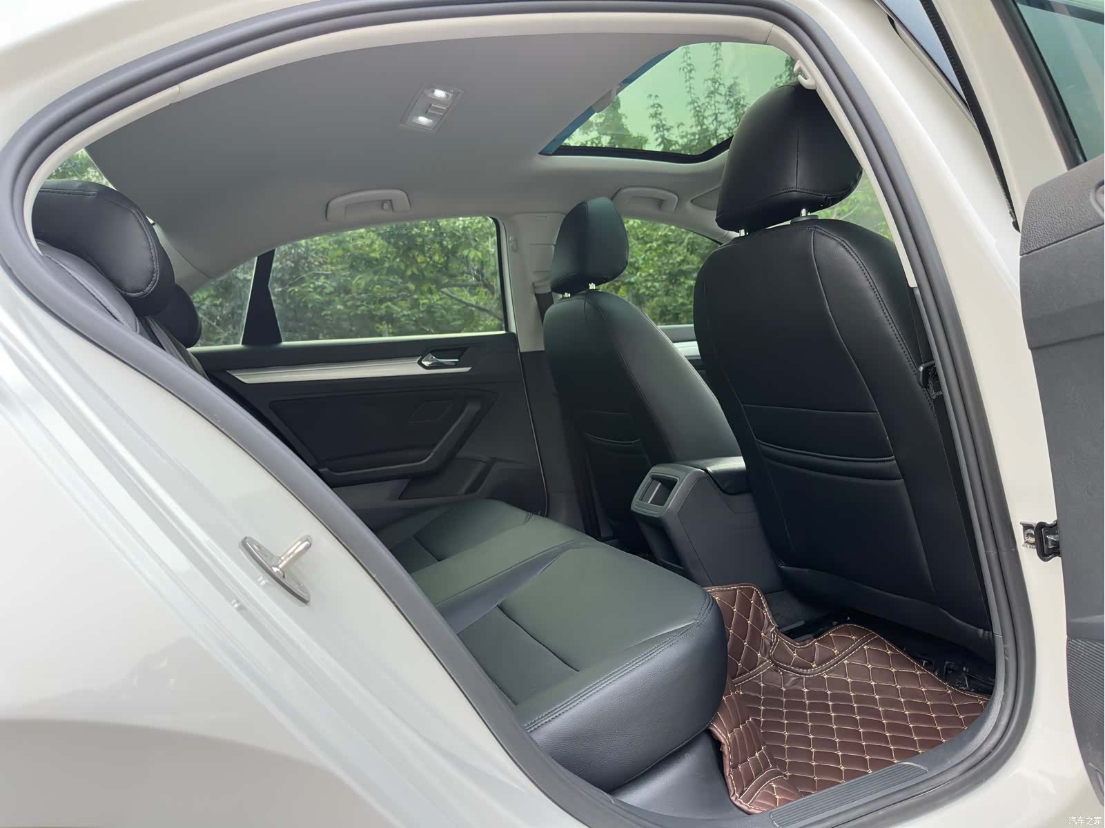 Volkswagen Lamando, 2018 18