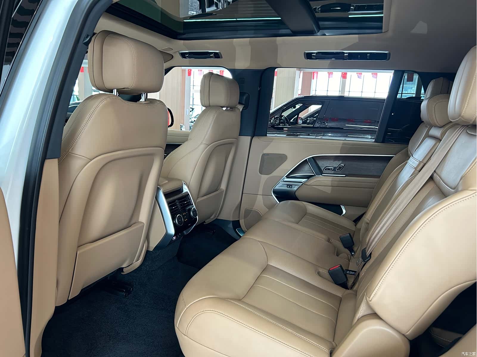 Land Rover Range Rover, 2023 33