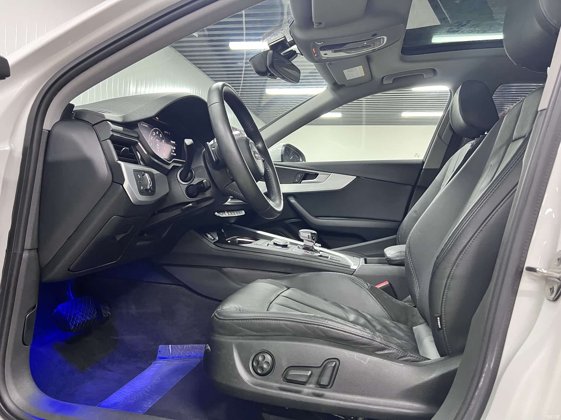 Audi A4L, 2019 7