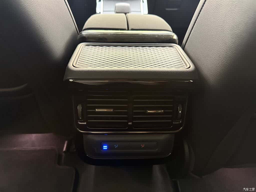 Land Rover Range Rover, 2024 17