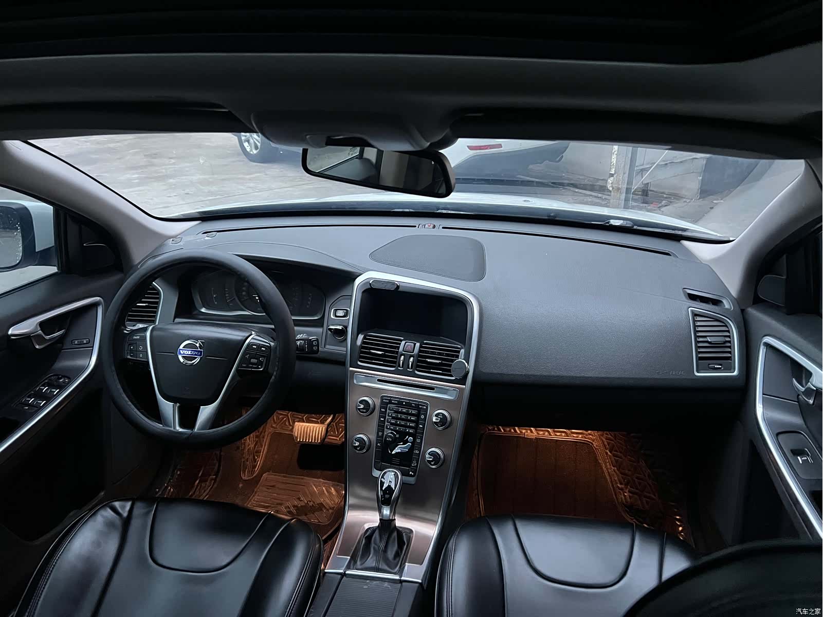 Volvo XC60, 2017 16