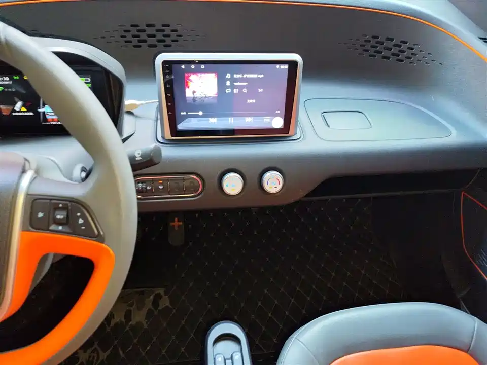 Baoding E100 Baoding E100