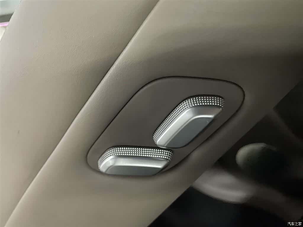 Luxeed R7, 2025 18