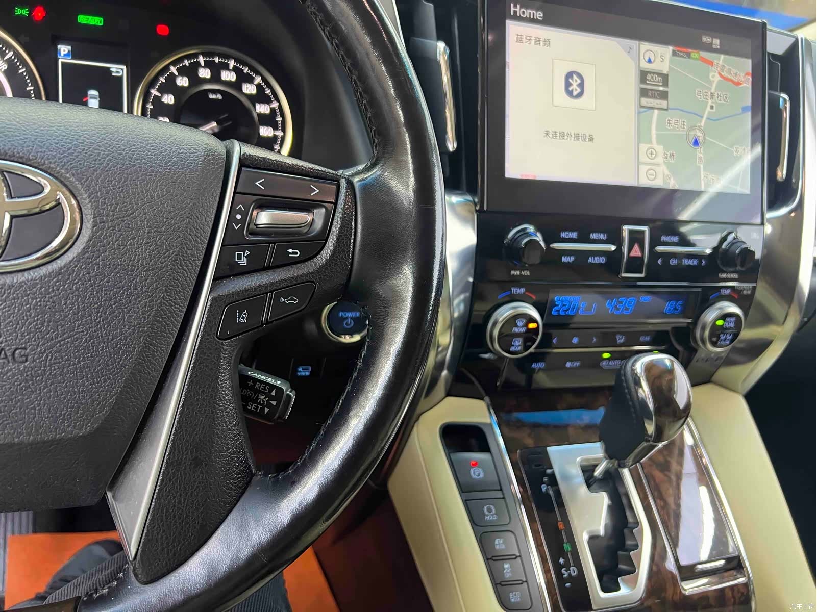 Toyota Alphard, 2021 14