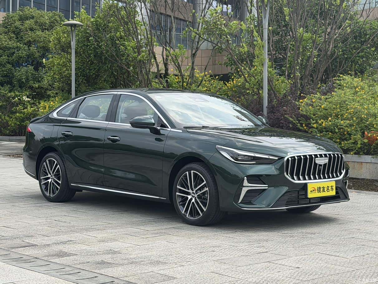 Geely Emgrand, 2025 3