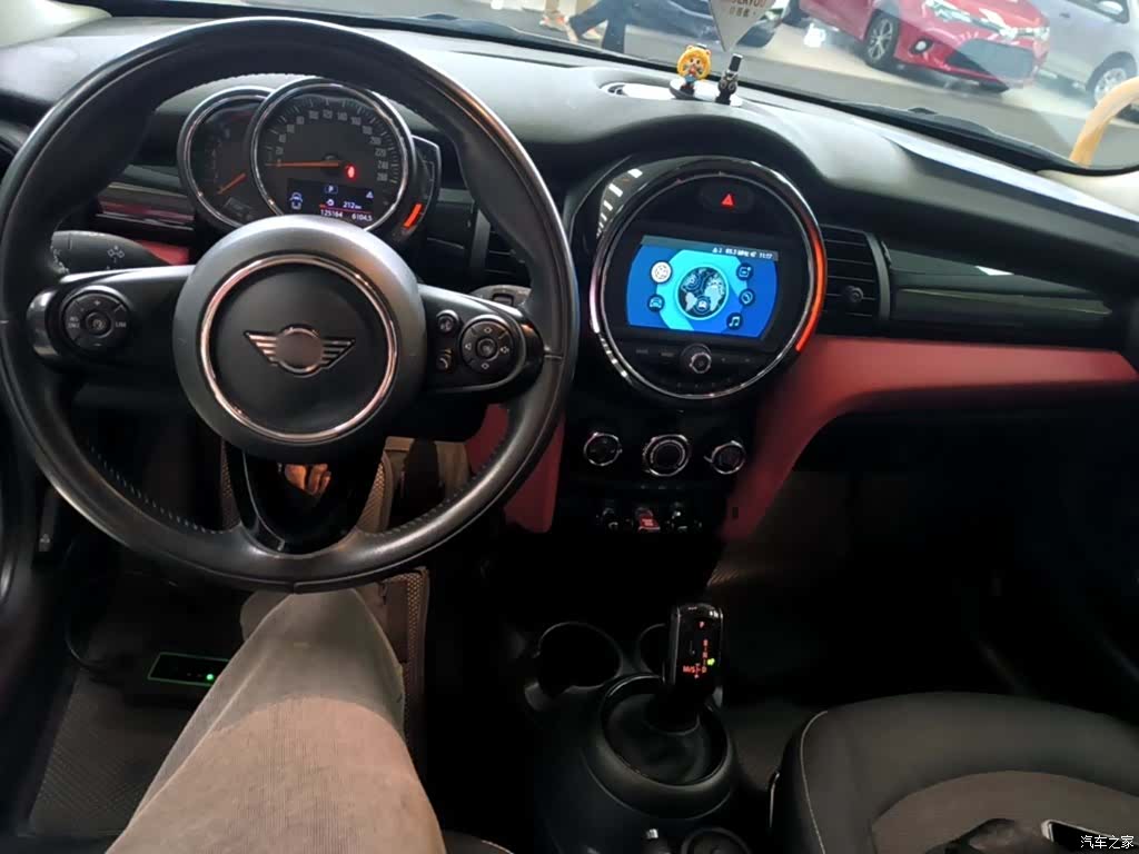 Mini ONE, 2020 6