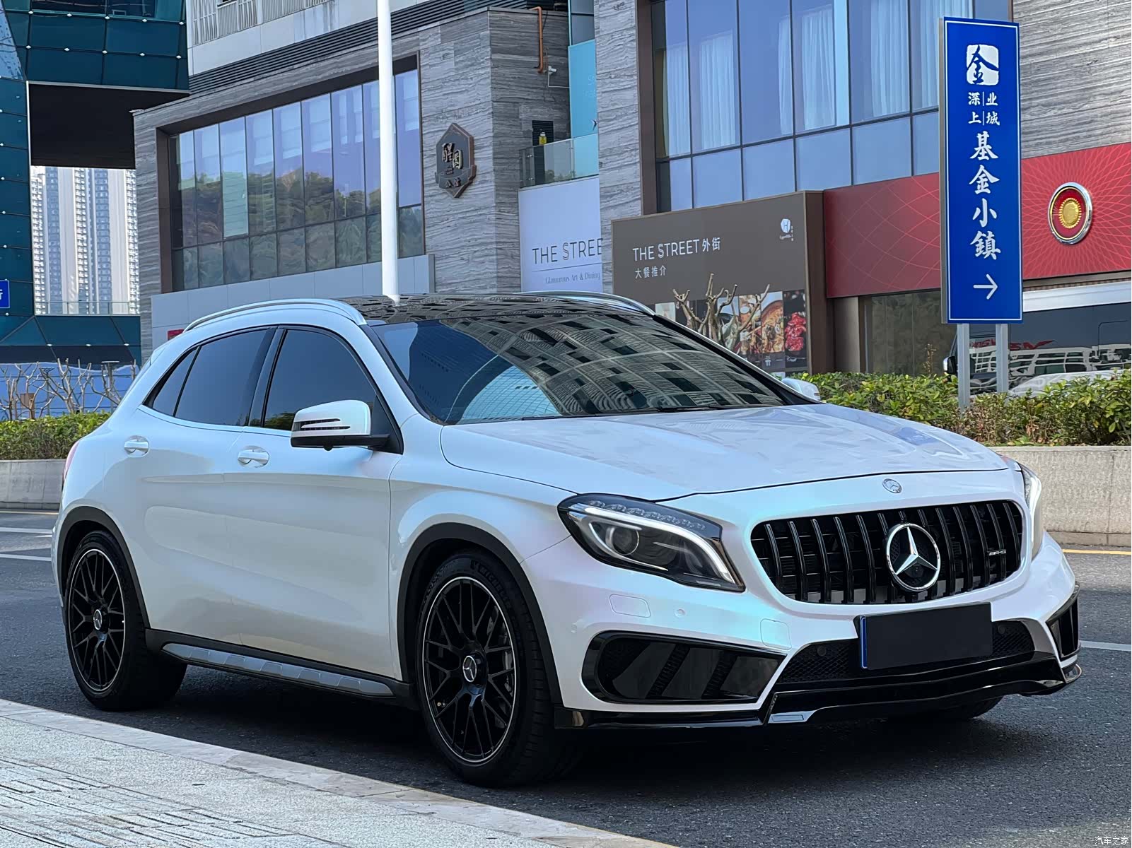 Mercedes-Benz GLA, 2016 2