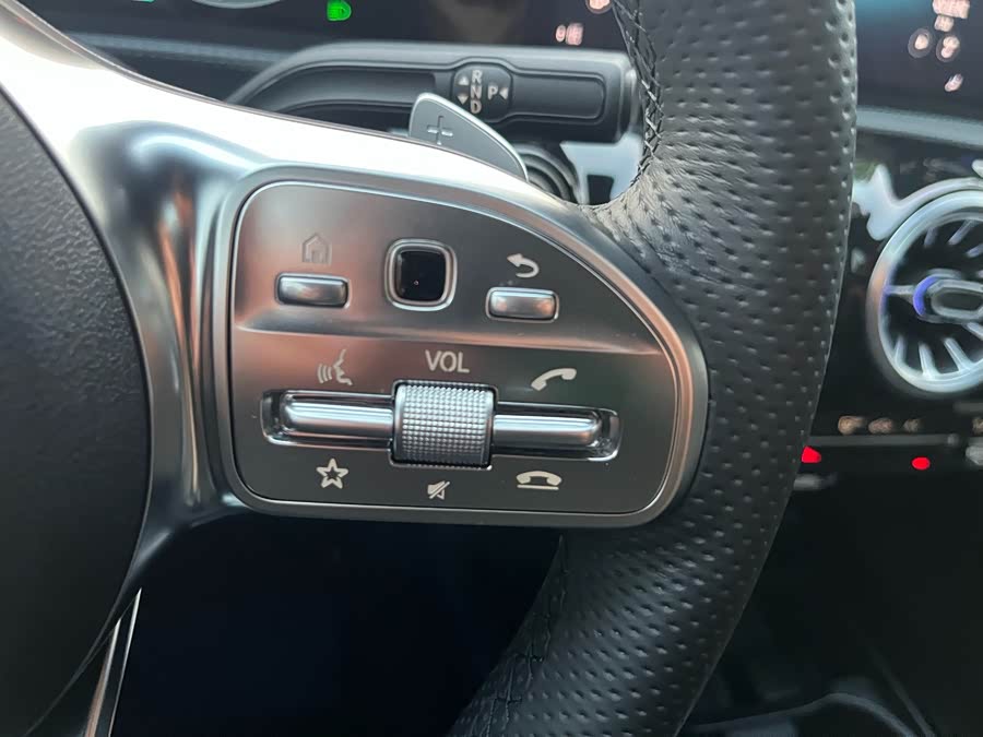 Mercedes-Benz A-Class 2022, фото 34