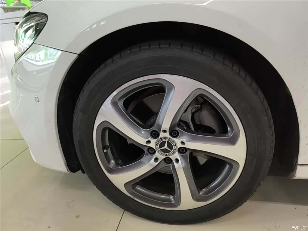 Mercedes-Benz E-Class, 2019 23