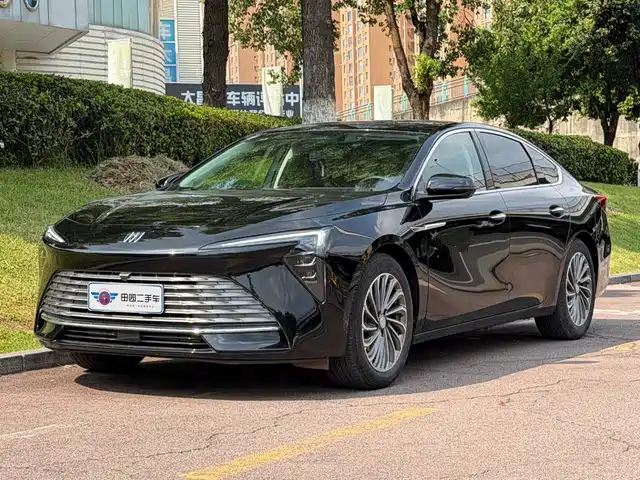 Buick LaCrosse 2023 — купить из Китая под заказ