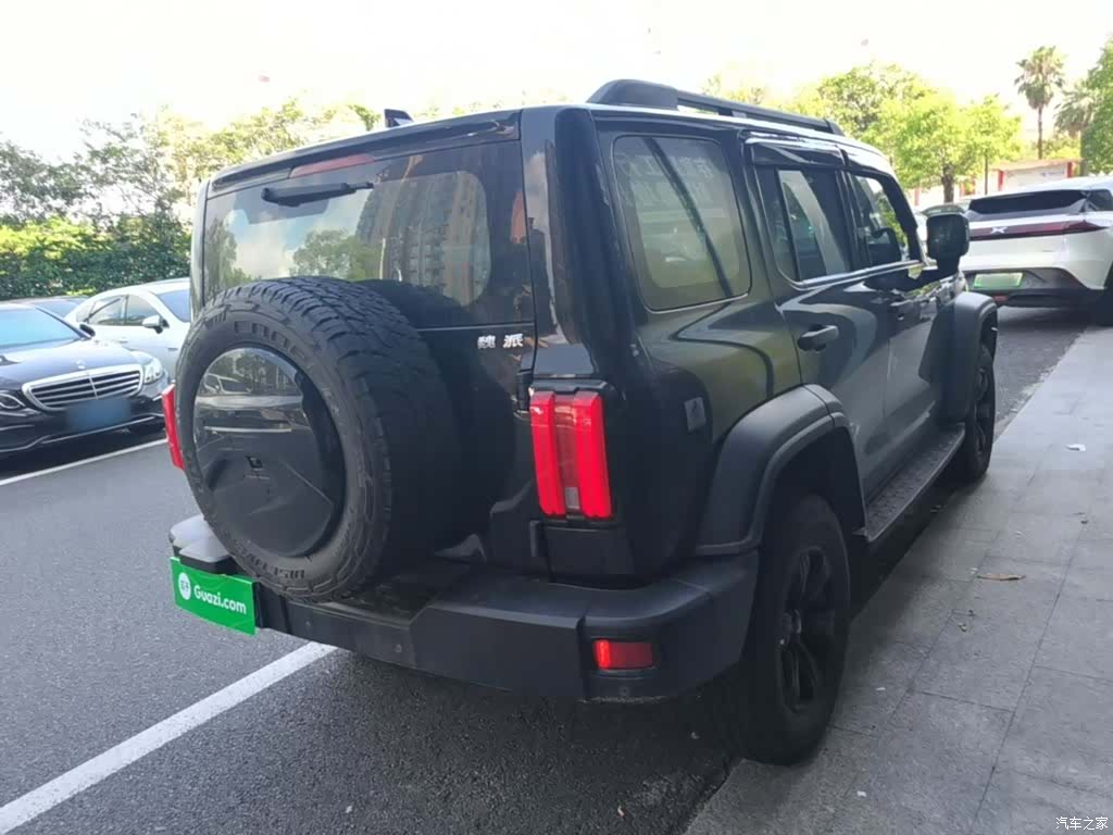 Tank 300, 2022 7