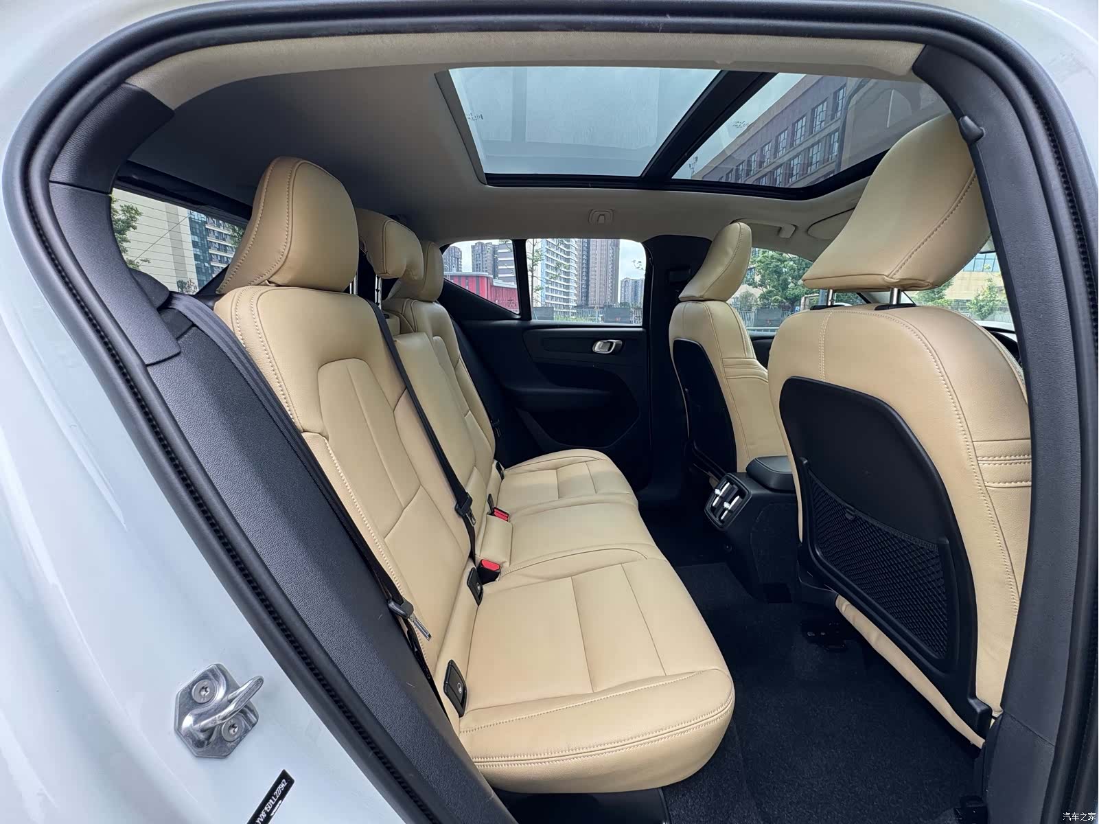 Volvo XC40, 2020 12