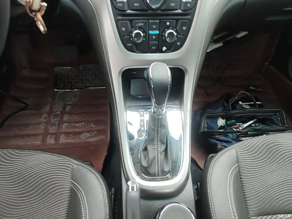 Buick XT, 2015 14