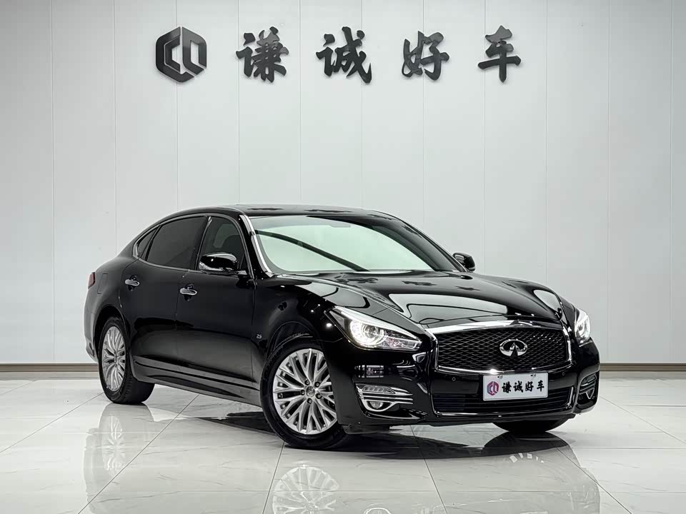 Infiniti Q70 Infiniti Q70