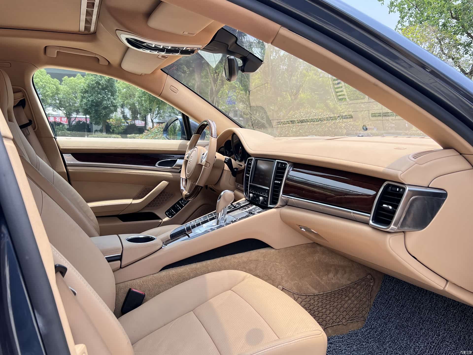 Porsche Panamera, 2011 15