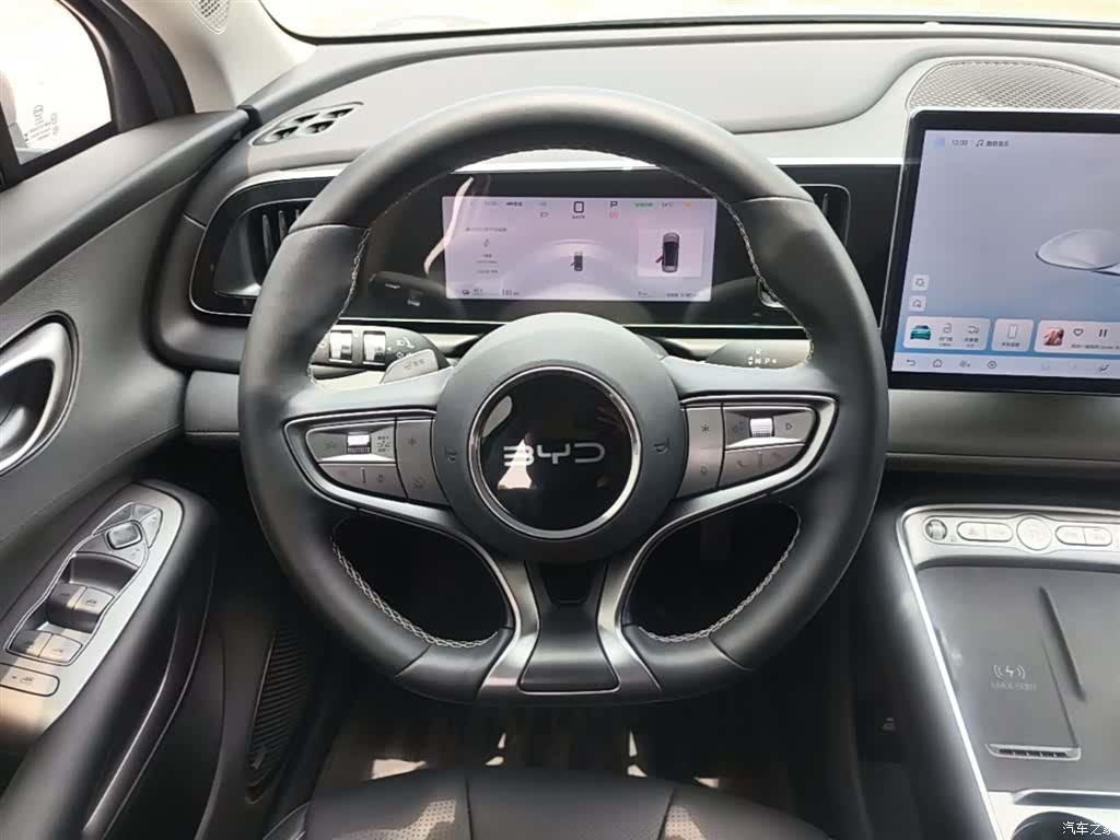 BYD HiAce, 2025 11