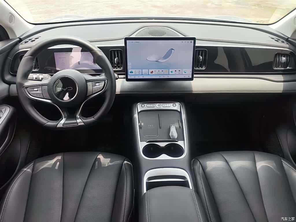 BYD HiAce, 2025 10