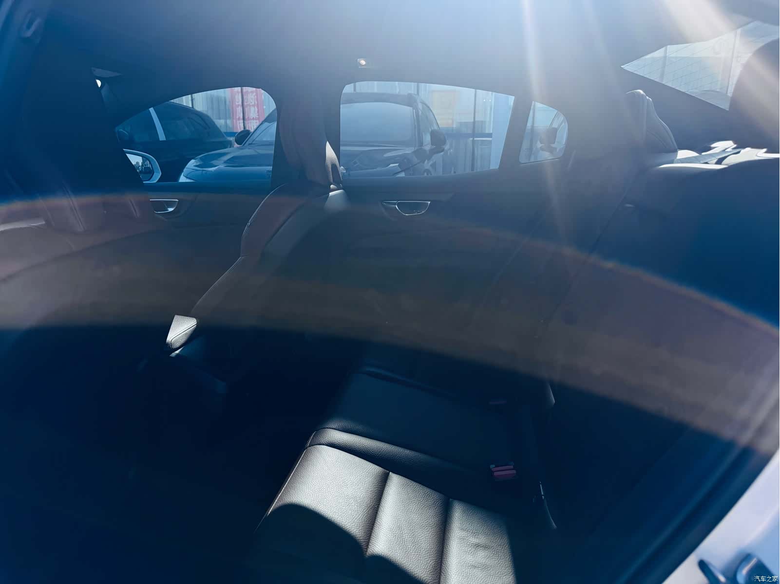 Volvo S60, 2022 12