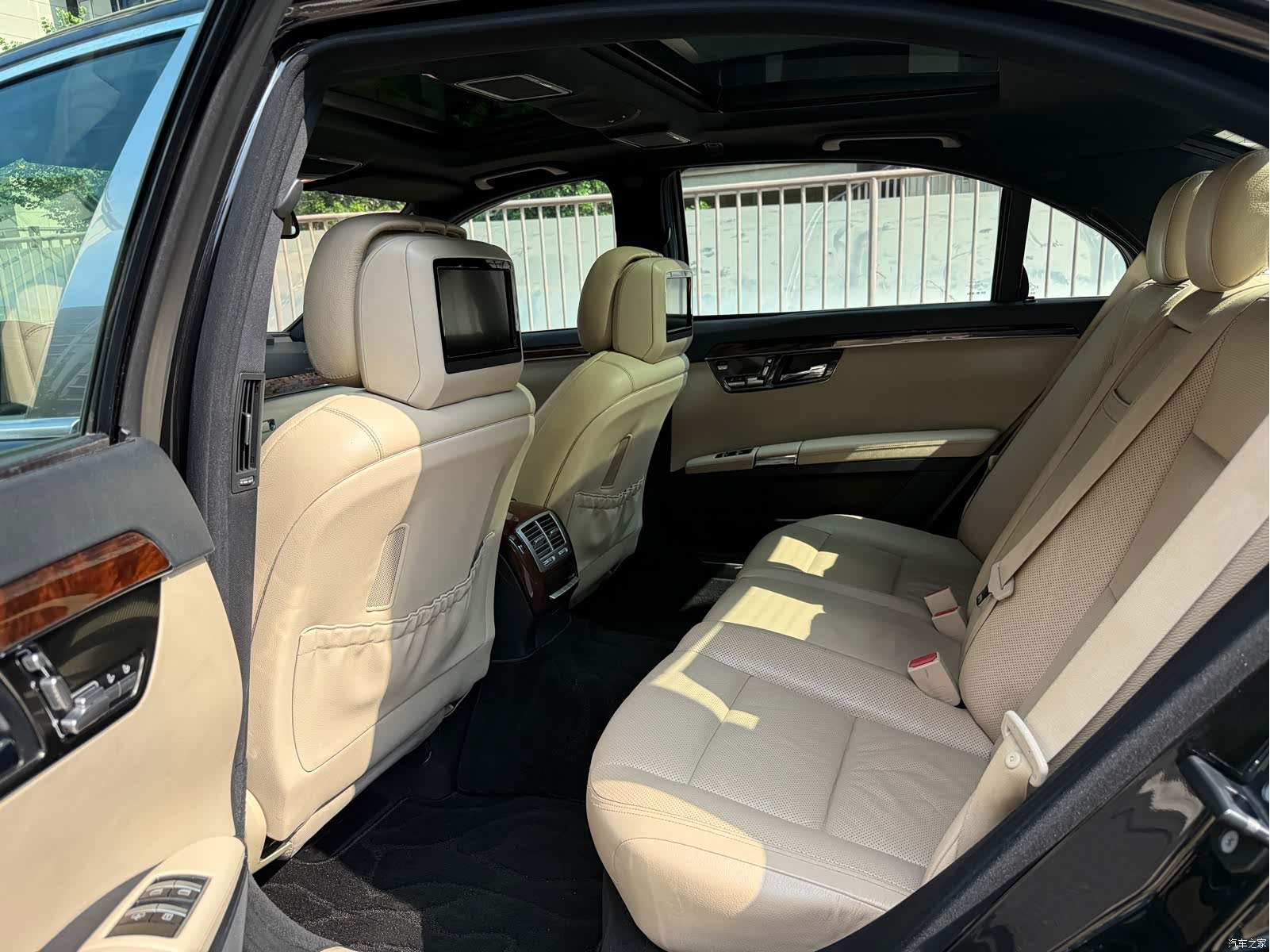 Mercedes-Benz S-Class, 2012 9