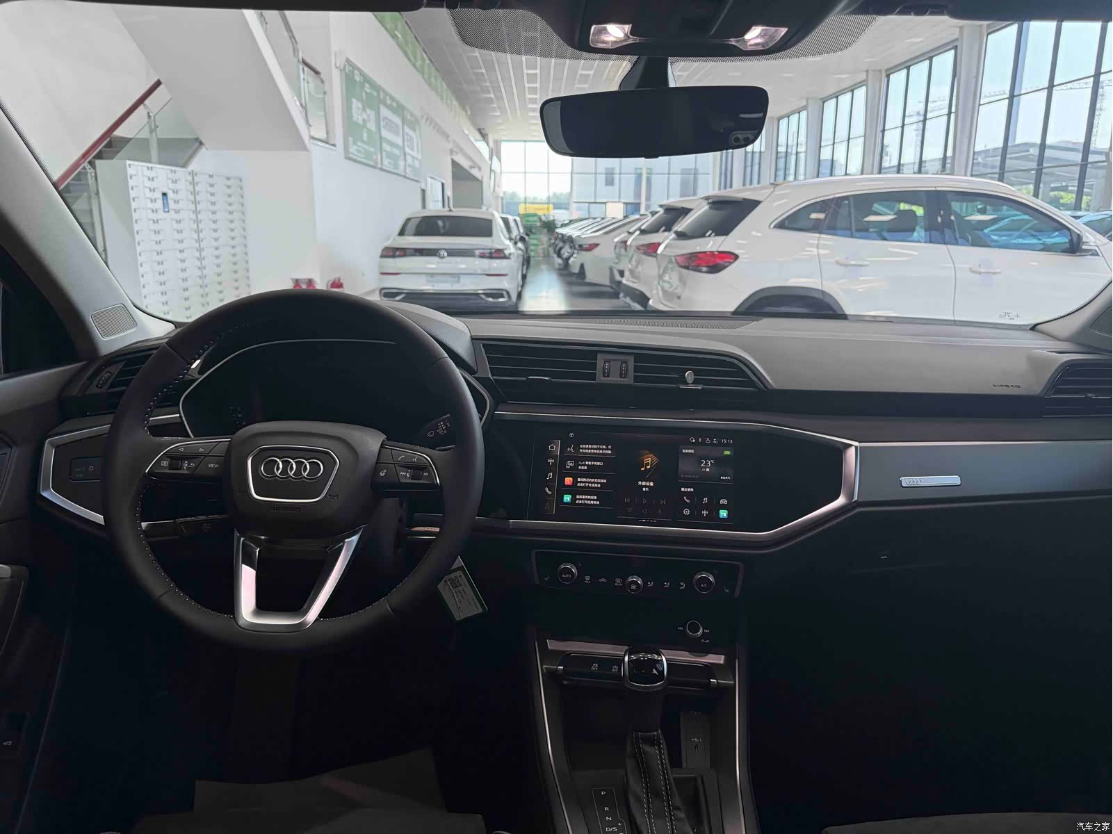 Audi Q3, 2023 19