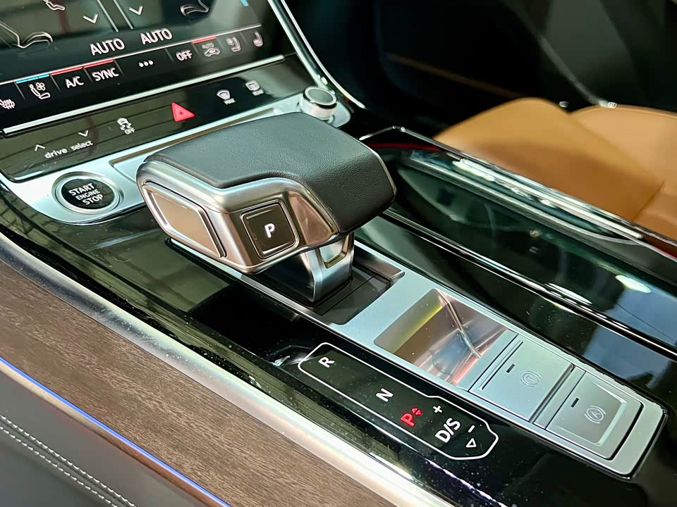 Audi A8 Audi A8