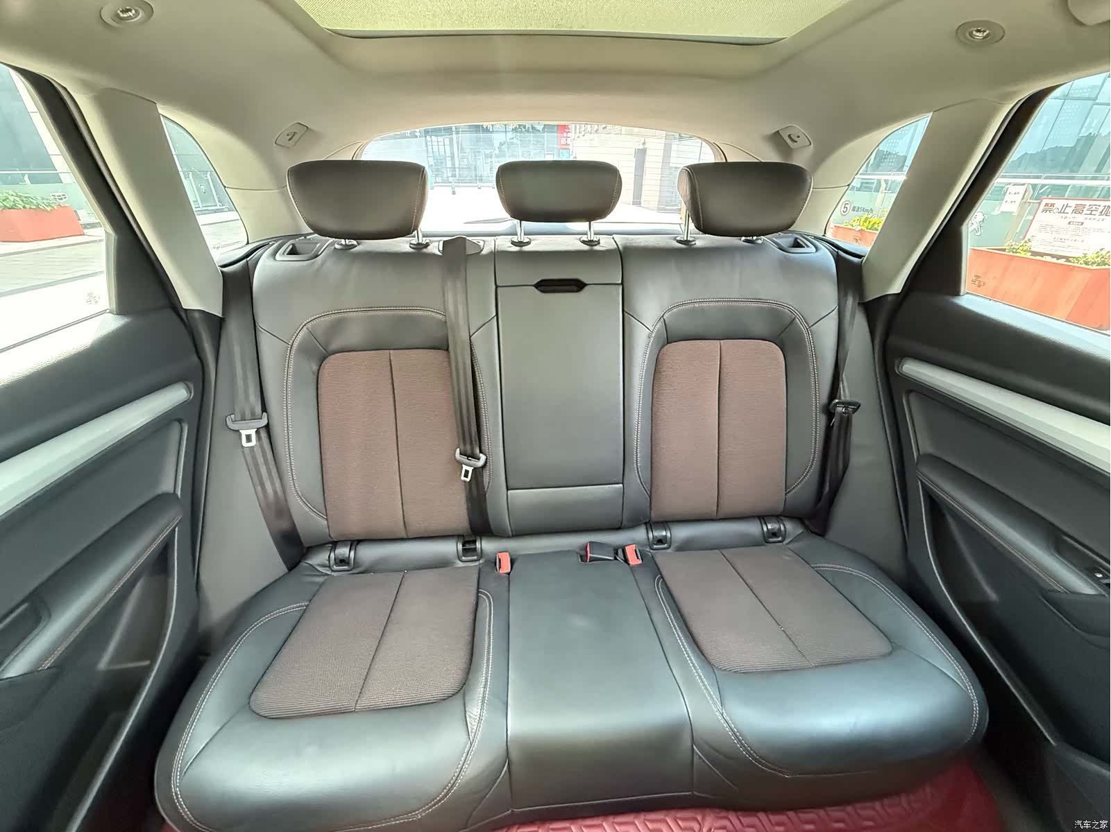 Audi Q5L, 2018 23