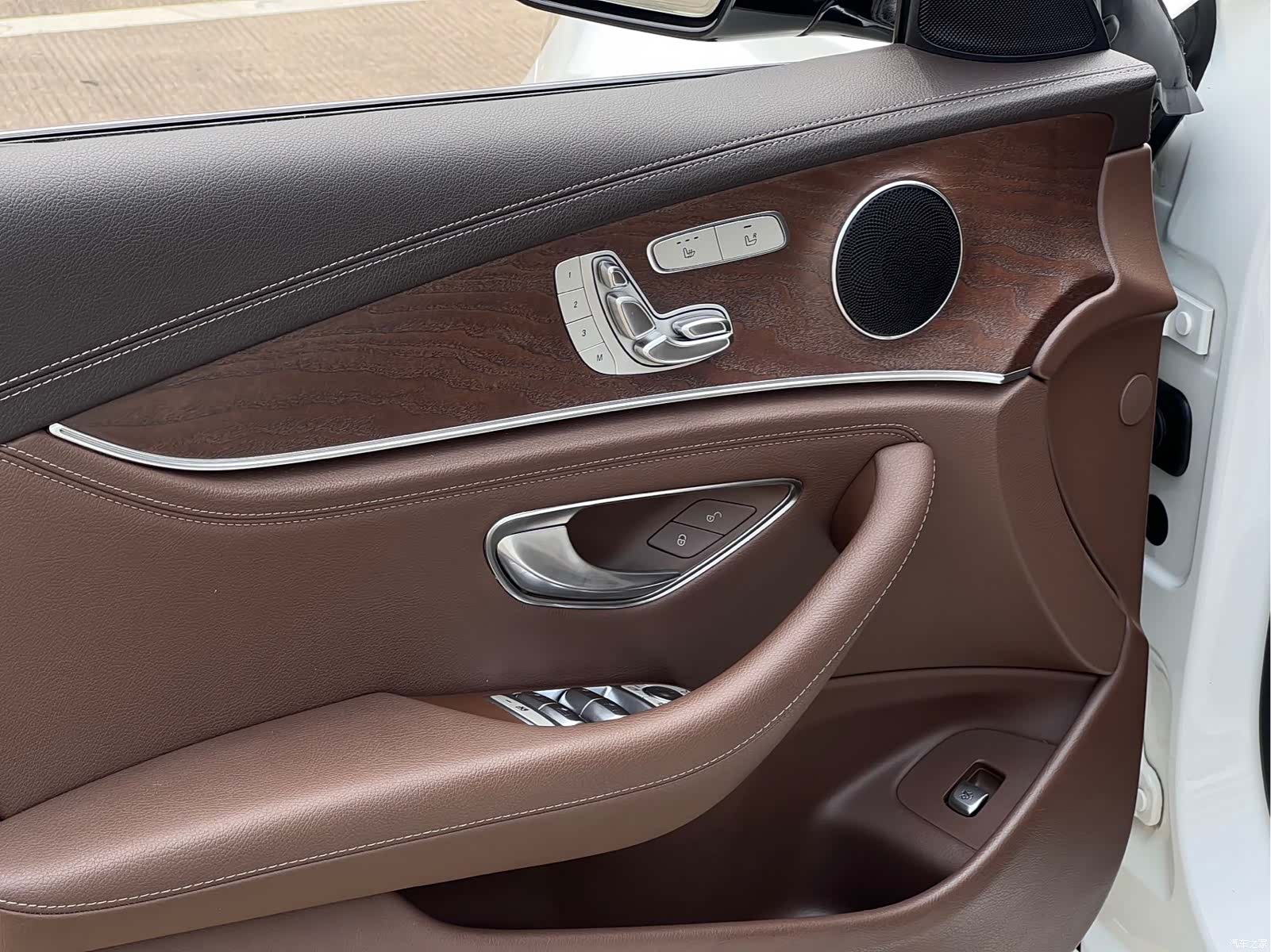Mercedes-Benz E-Class, 2018 26