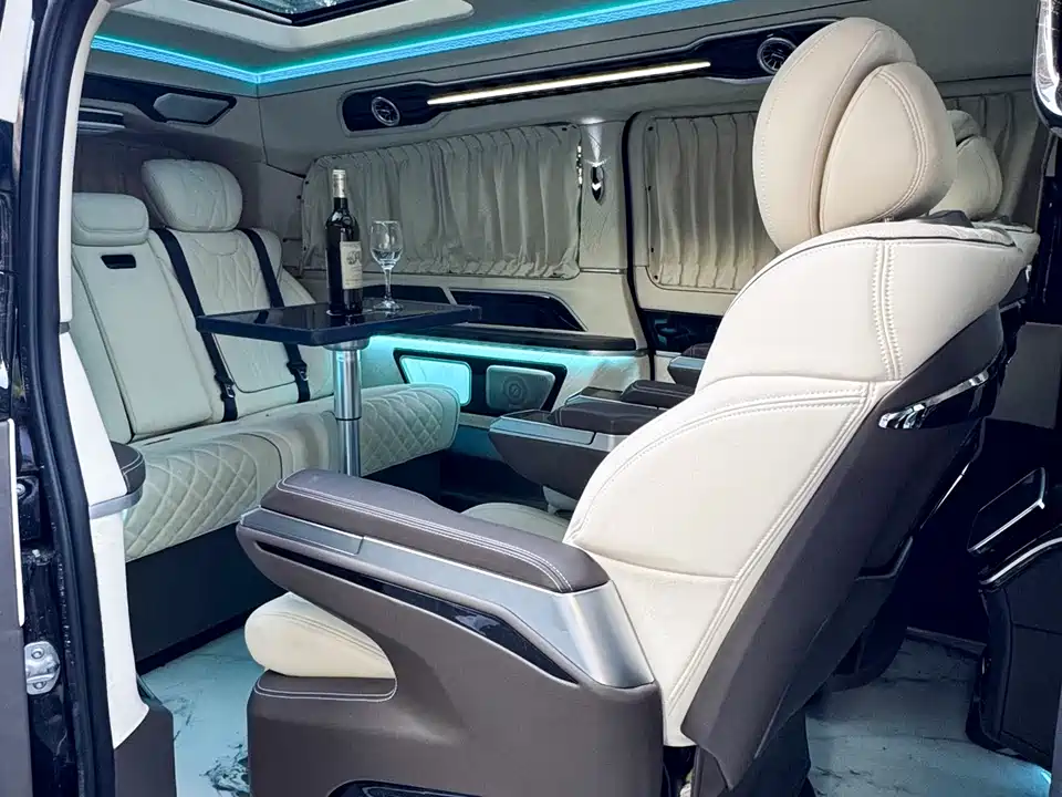 Mercedes-Benz V-class Mercedes-Benz V-class