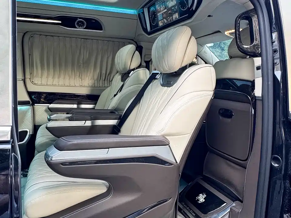 Mercedes-Benz V-class Mercedes-Benz V-class