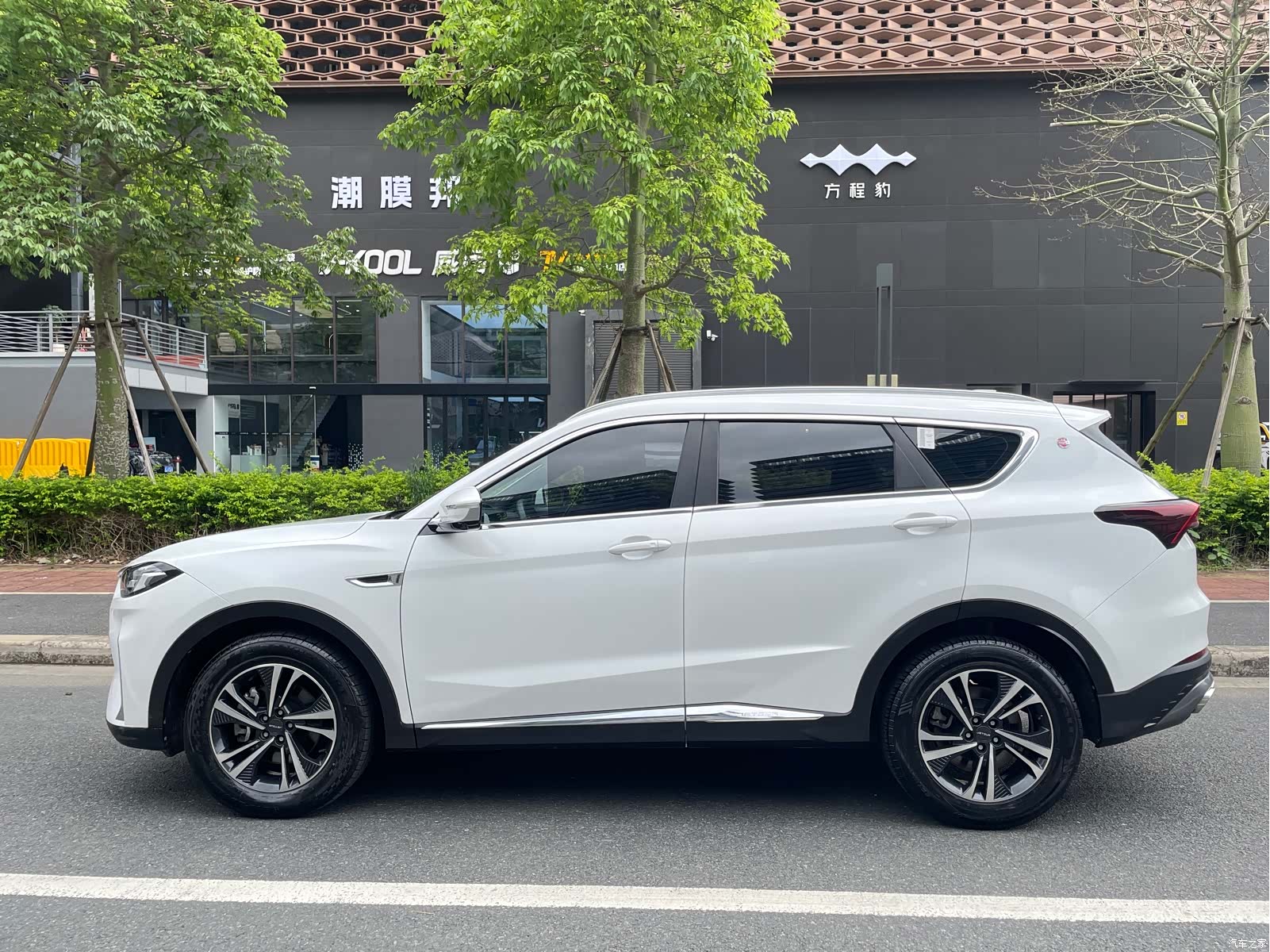 Jetour X70, 2022 4