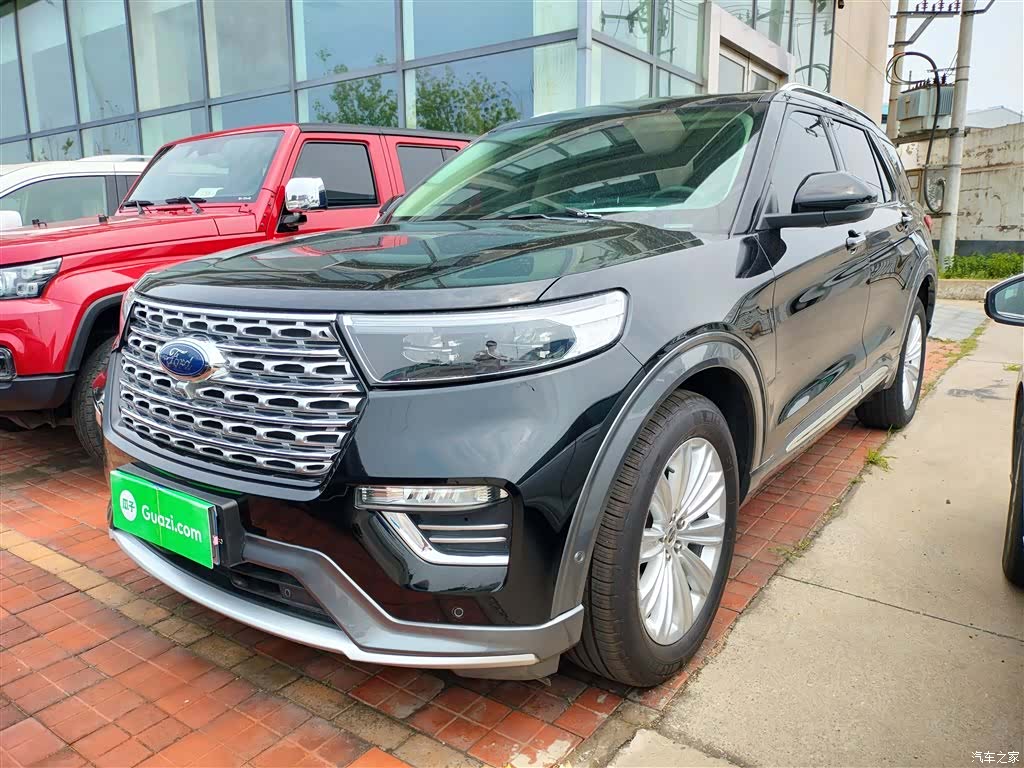 Ford Explorer, 2022 2