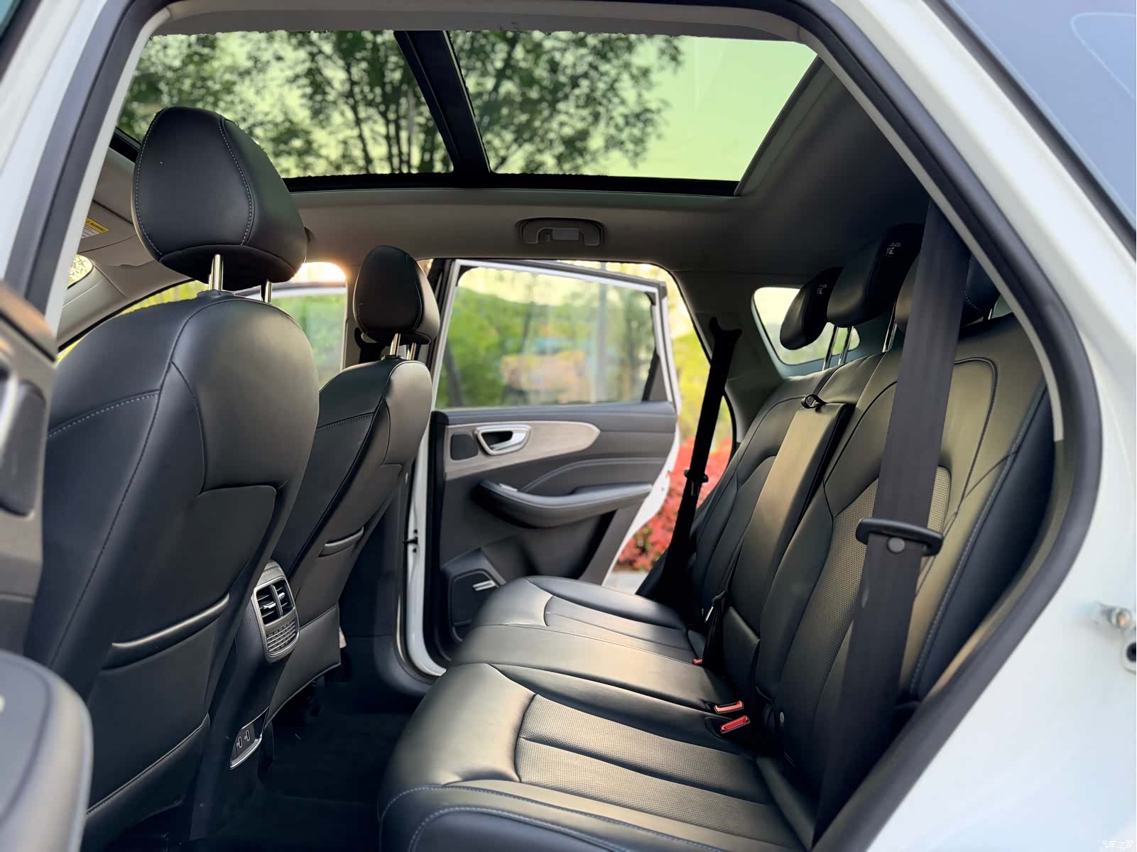 Roewe RX5, 2020 6