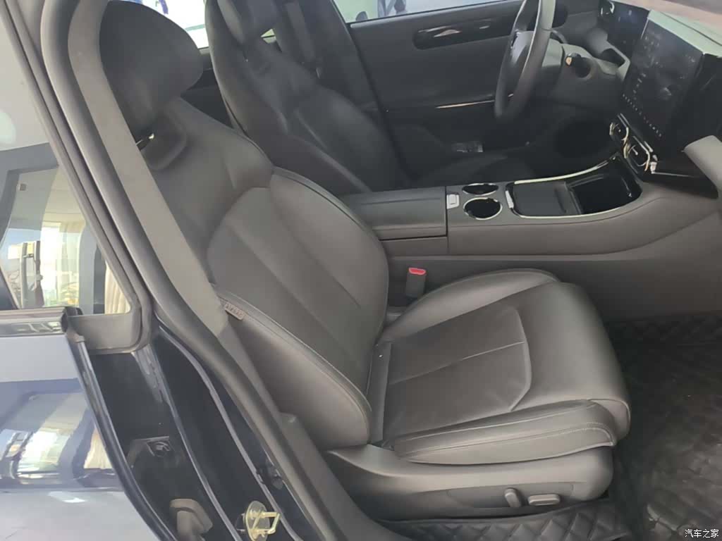 Leapmotor C01, 2022 25