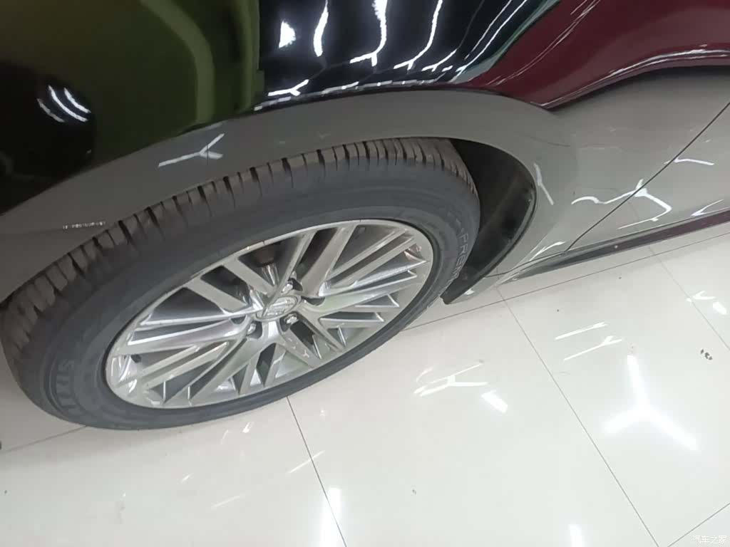 Toyota Crown, 2017 23