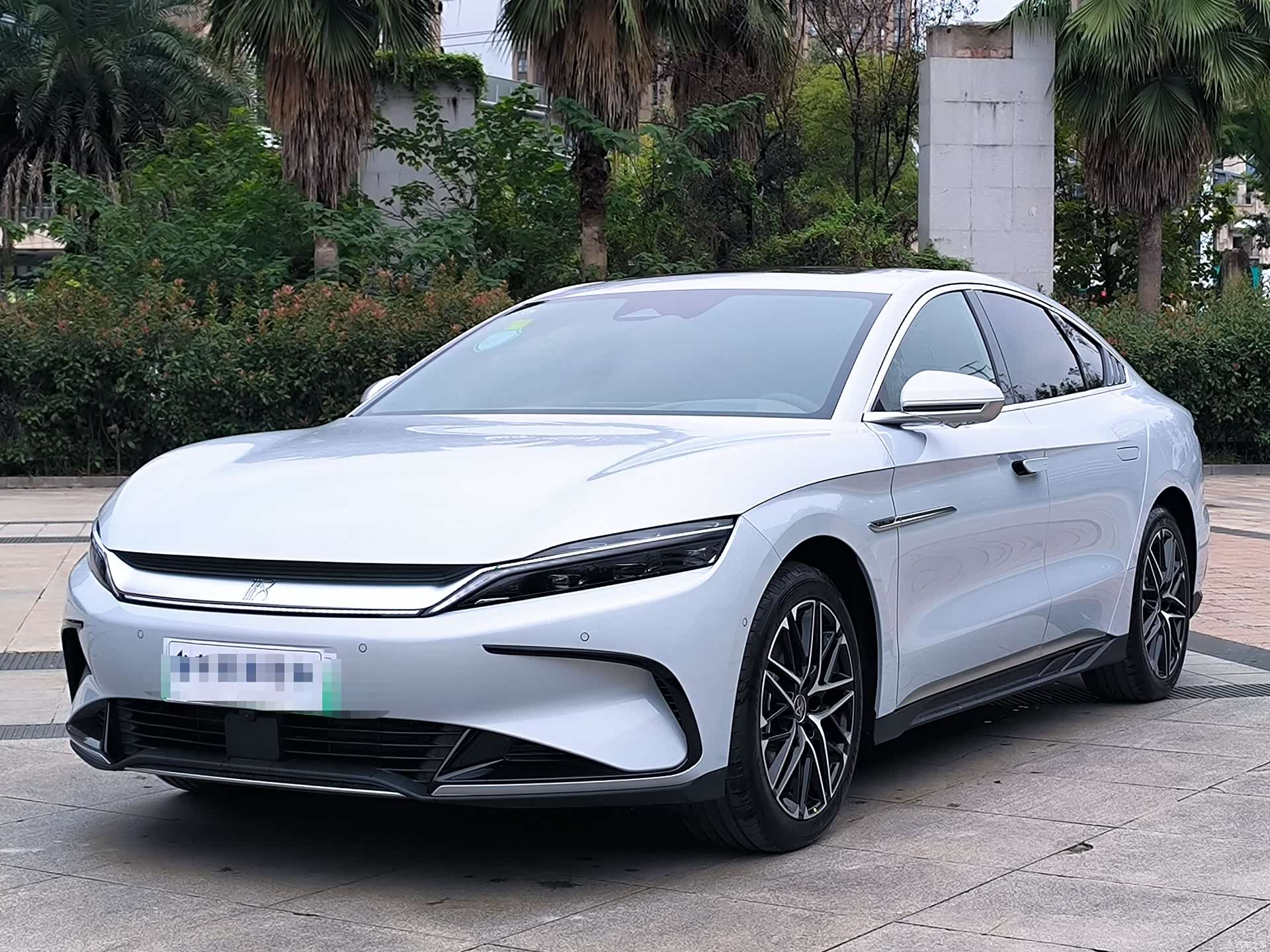 BYD Han, 2024 1