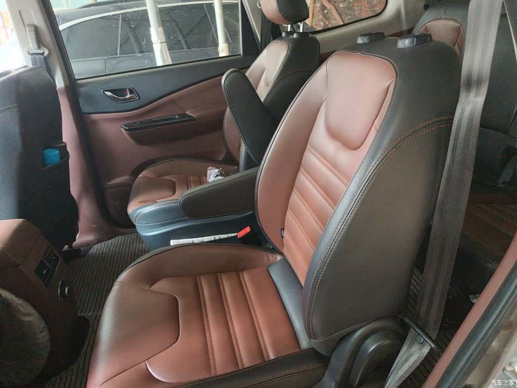 DongFeng SX6, 2017 15