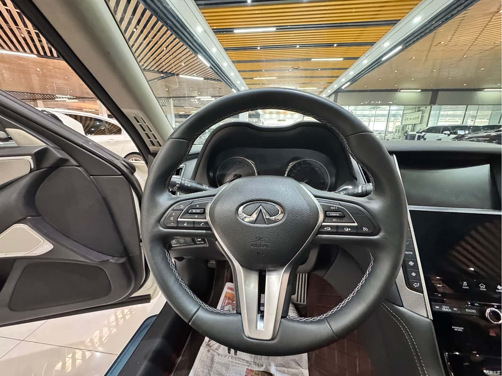 Infiniti Q50L, 2020 18