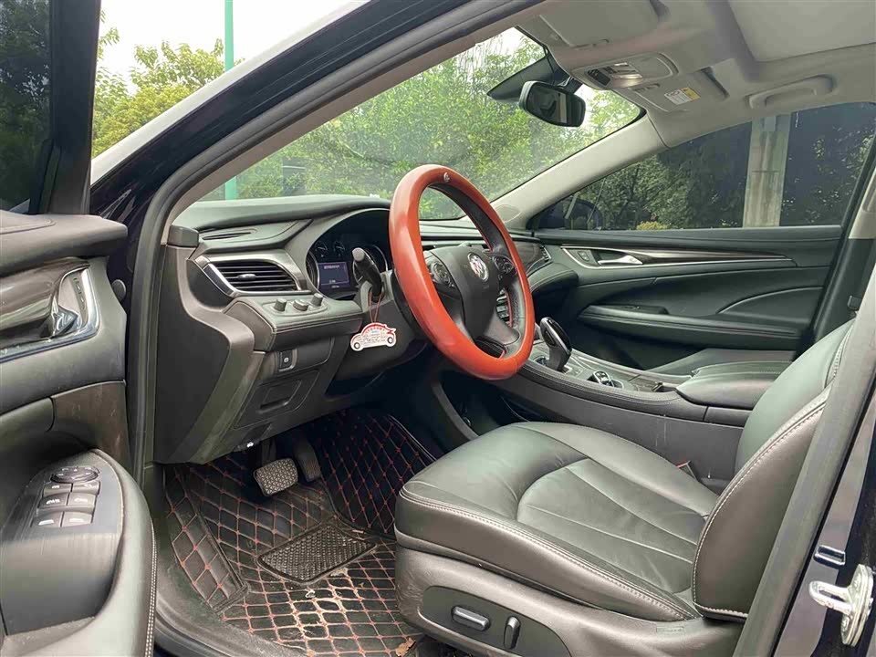 Buick Lacrosse