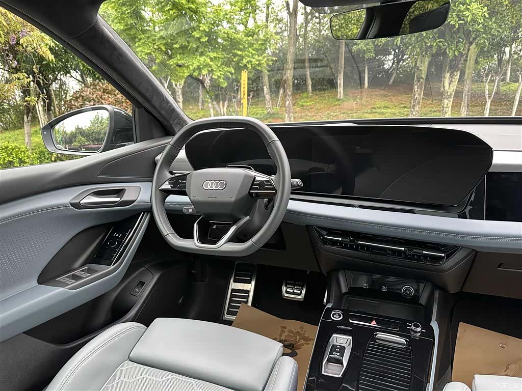 Audi e-tron, 2025 9